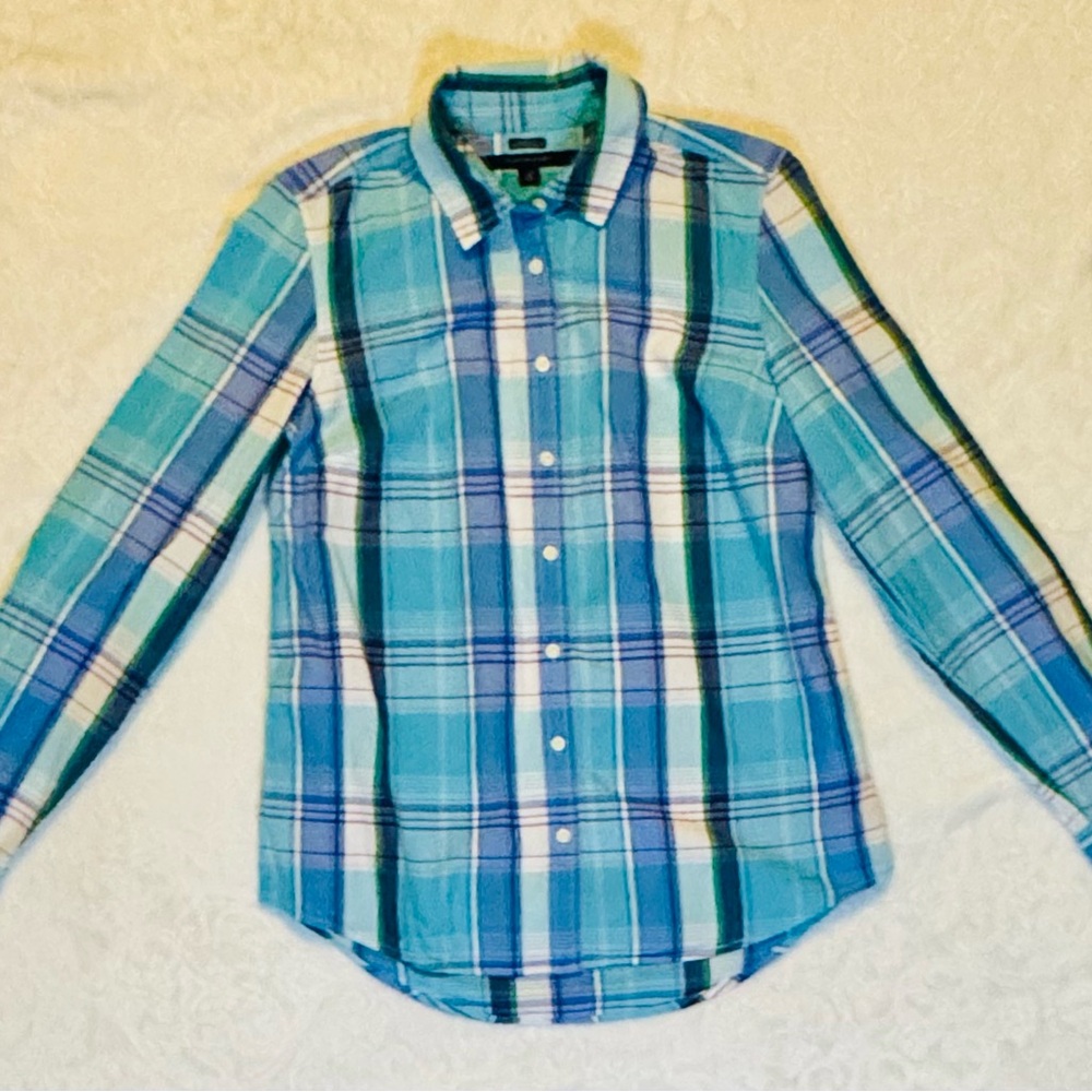 Tommy Hilfiger Plaid Comfortable Fit Button-Down Long Sleeve Boys Small Shirt